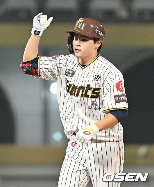 [OSEN=울산, 이석우 기자] 롯데 자이언츠 박찬형 022 2025.09.25 / foto0307@osen.co.kr