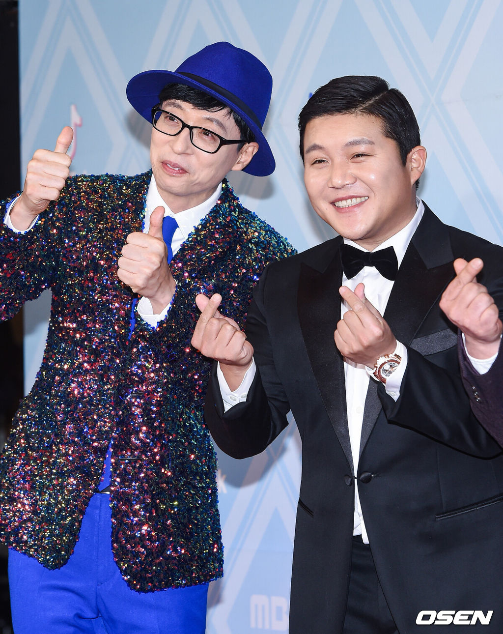 2019 MBC 방송연예대상이 29일 오후 서울 마포구 상암동 MBC 본사에서 진행됐다.이날 시상식 MC는 전현무, 화사, 피오가 맡는다. 그리고 MBC '방송연예대상'의 유력한 대상 후보로는 박나래와 유재석이 꼽힌다.유재석과 조세호가 포즈를 취하고 있다./ soul1014@osen.co.kr