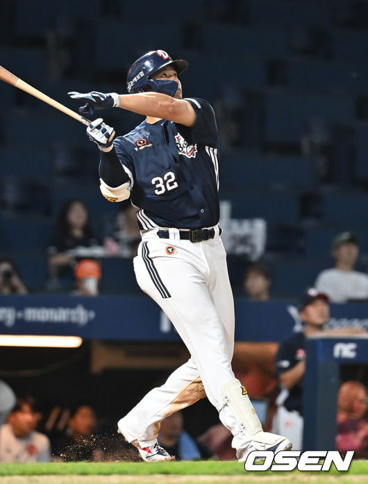 [OSEN=창원, 이석우 기자] 두산 베어스 김재환 013 2025.09.05 / foto0307@osen.co.kr