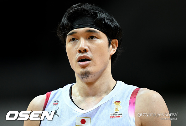 NEW TAIPEI CITY, TAIWAN - DECEMBER 01: Yuta Watanabe #12 of Japan looks on during the FIBA World Cup Group B Qualifier between Chinese Taipei and Japan at Xinzhuang Gymnasium on December 01, 2025 in New Taipei City, Taiwan. (Photo by Gene Wang/Getty Images)
