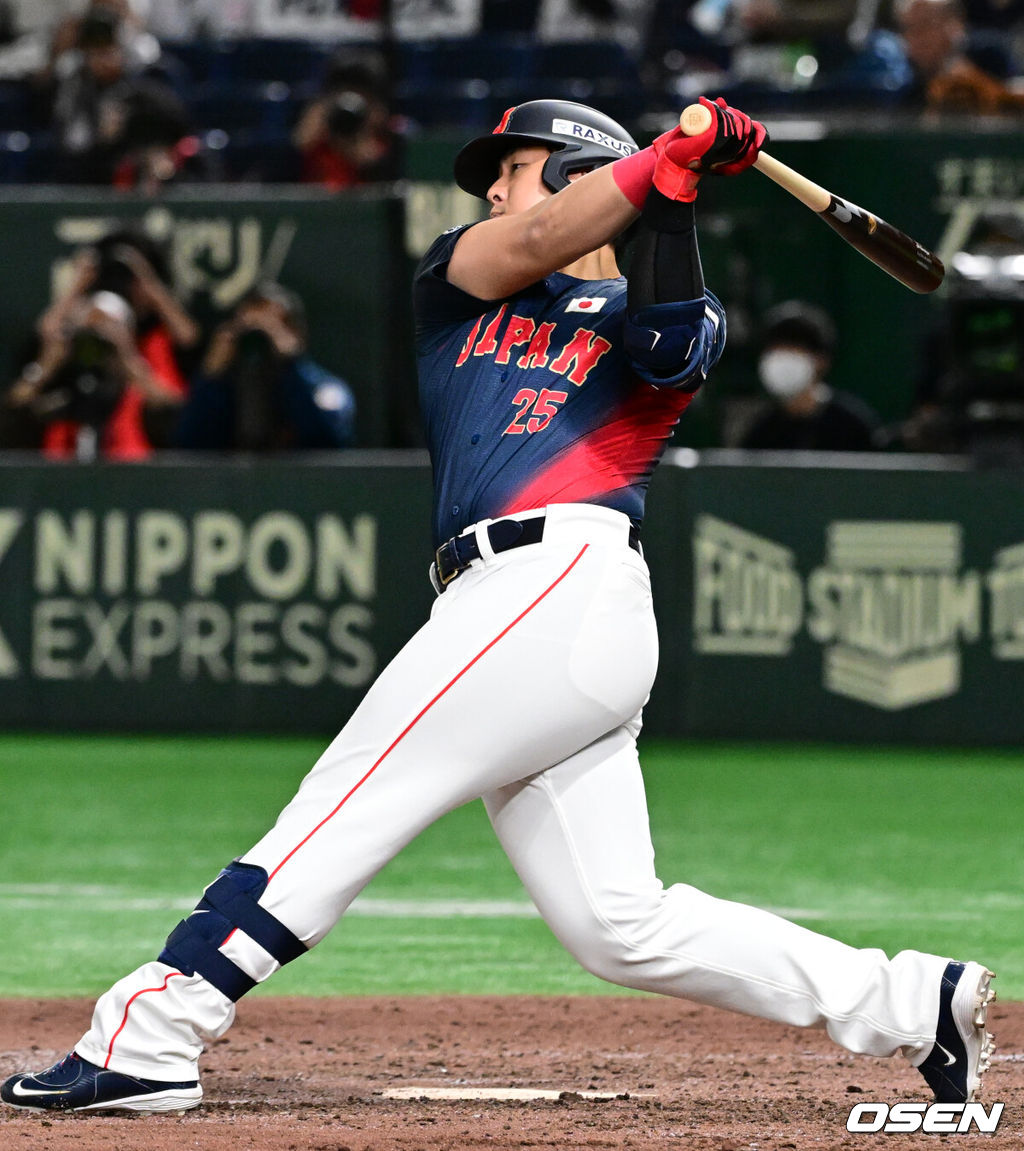 일본 야구 대표팀 오카모토 카즈마. /OSEN DB