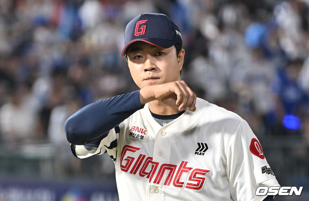 롯데 자이언츠 윤성빈 007 2025.08.17 / foto0307@osen.co.kr