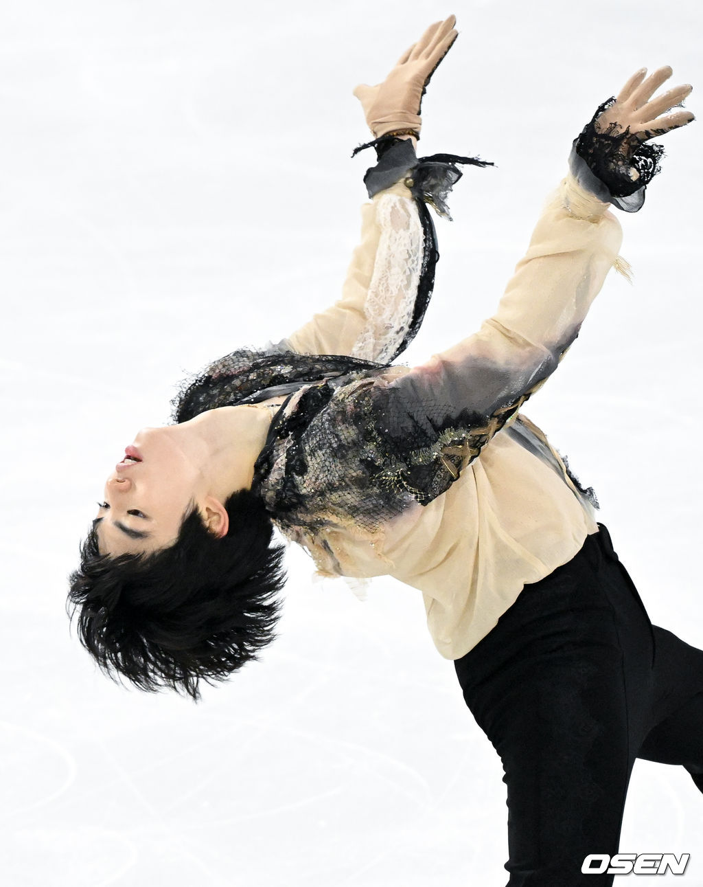 4일 서울 양천구 목동아이스링크장에서 ‘제80회 전국남녀 피겨스케이팅 종합선수권대회’가 열렸다. 차준환이 남자 시니어 싱글 프리 프로그램 연기를 펼치고 있다. 2026.01.04 /cej@osen.co.kr