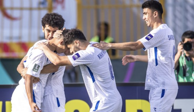 [사진] 한국을 격파하고 조 선두를 차지한 우즈벡 / AFC