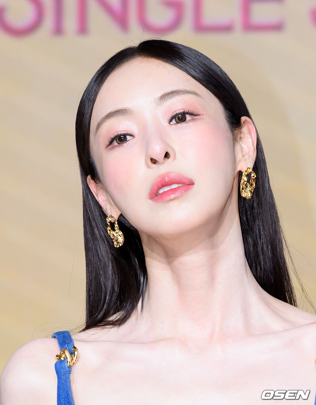 포토타임 내내 이어진 우아+도도