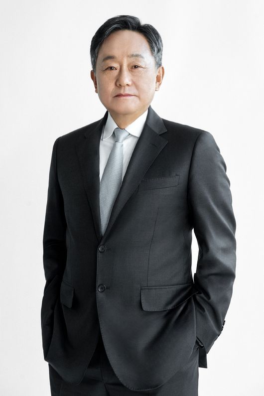 이윤동 에프엘오토코리아(유) 대표이사.