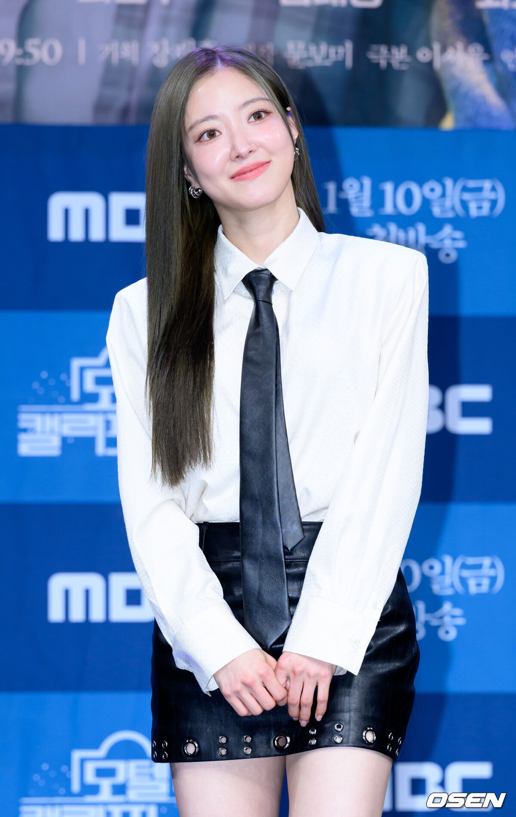 9일 오후 서울 상암 MBC 골든마우스홀에서 MBC 새 금토드라마 ‘모텔 캘리포니아’ 제작발표회가 열렸다.'모텔 캘리포니아’는 시골의 모텔에서 태어나 모텔에서 자란 여자 주인공이 12년 전 도망친 고향에서 첫사랑과 재회하며 겪는 우여곡절 첫사랑 리모델링 로맨스로 오는 10일 밤 9시 50분 첫 방송된다.배우 이세영이 포토타임을 가지고 있다. 2025.01.09 /sunday@osen.co.kr