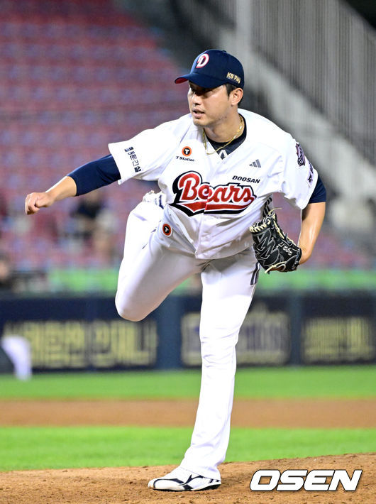 두산 베어스 시절 홍건희. /OSEN DB