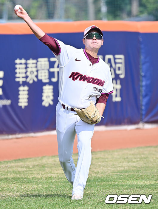 [OSEN=가오슝(대만), 이석우 기자] 키움 히어로즈 하영민 231 2026.02.03 / foto0307@osen.co.kr