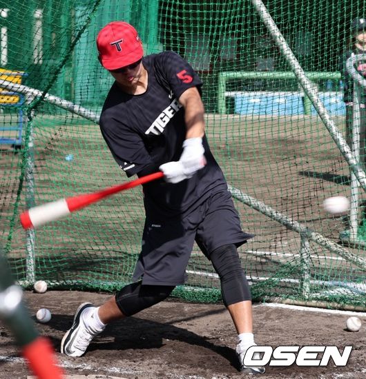 김도영이 타격훈련을 하고 있다./KIA 타이거즈 제공