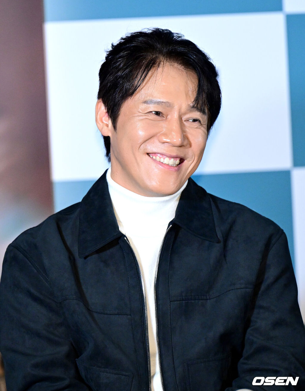 31일 오후 서울 용산 CGV에서 영화 ‘달팽이 농구단’ (감독 고은기) 언론시사회 및 간담회가 열렸다.‘달팽이 농구단’은 전 국가대표 농구선수가 휠체어 농구감독을 맡으면서 진정한 리더로 성장하게 되는 감동 스토리를 그린 휴먼 액션이다. 휠체어 농구는 장애인과 비장애인 구분 없이 함께 코트를 누비며 참여하는 통합 스포츠다.배우 박호산이 인사말을 전한 뒤 미소짓고 있다. 2025.10.31 / dreamer@osen.co.kr