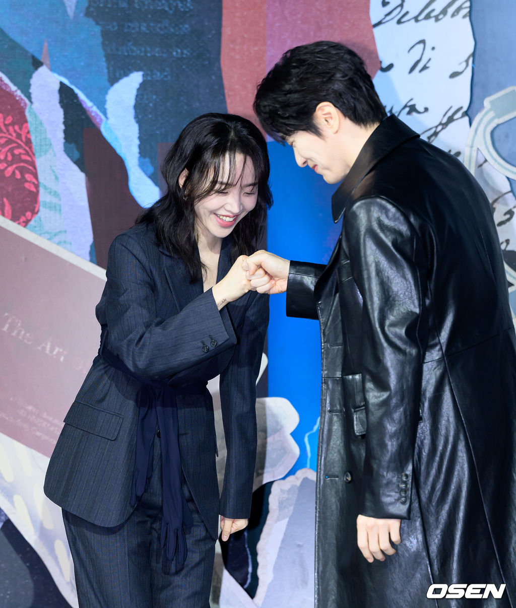 포토월에서 호흡척척