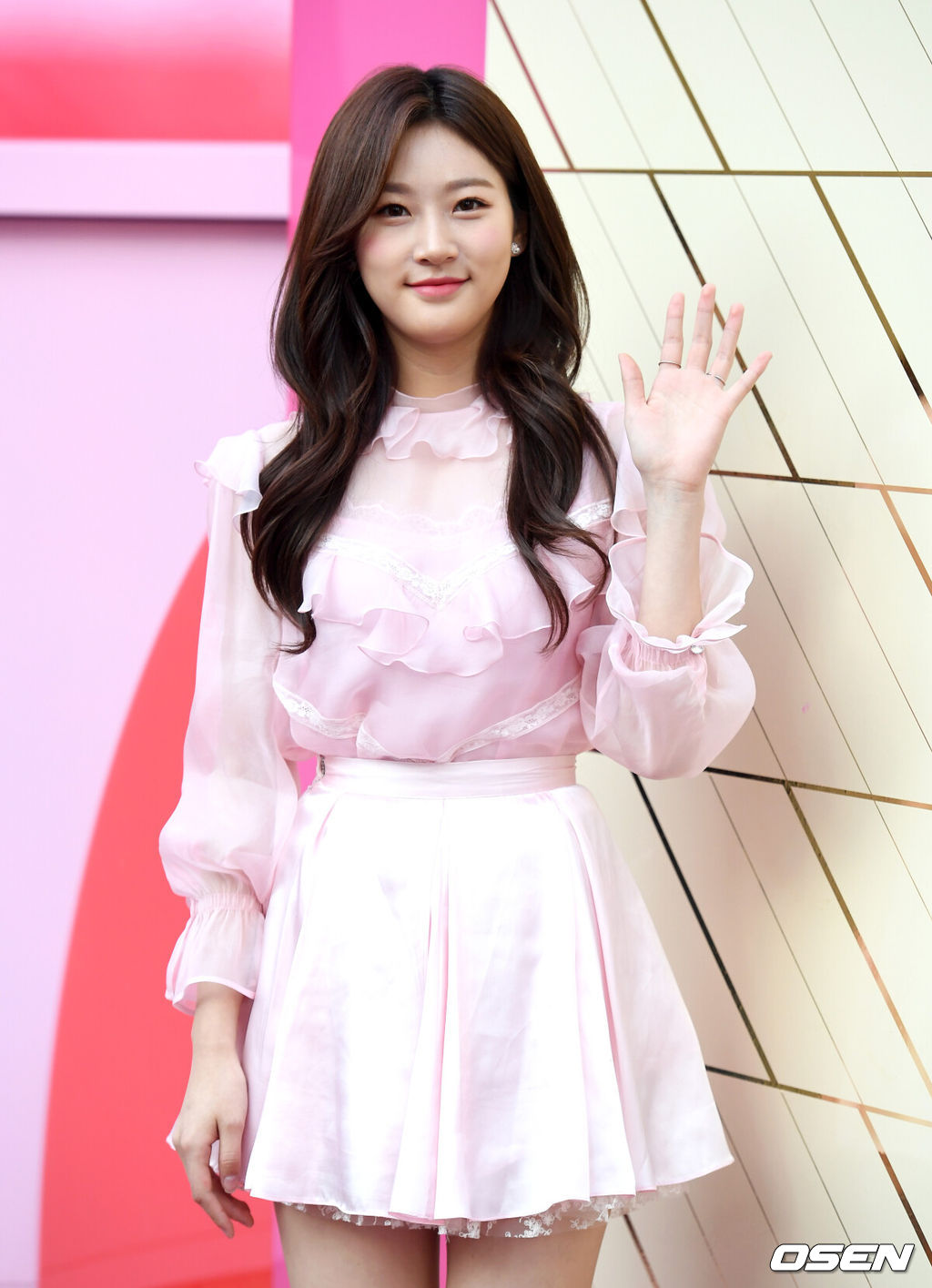 15일 오후 서울 강남역의 한 매장에서 주얼리 브랜드 포토행사가 열렸다.배우 김새론이 포토타임을 하고 있다. /jpnews@osen.co.kr