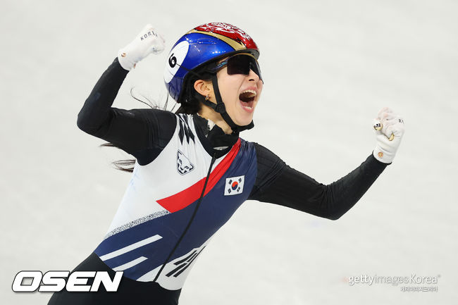 [사진] 우승 후 포효하는 김길리.