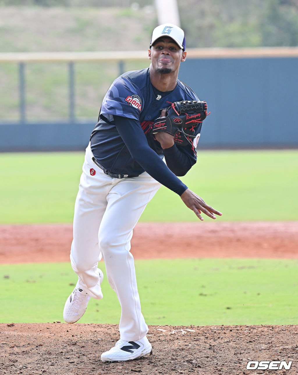 롯데 자이언츠 엘빈 로드리게스 011 2026.02.02 / foto0307@osen.co.kr