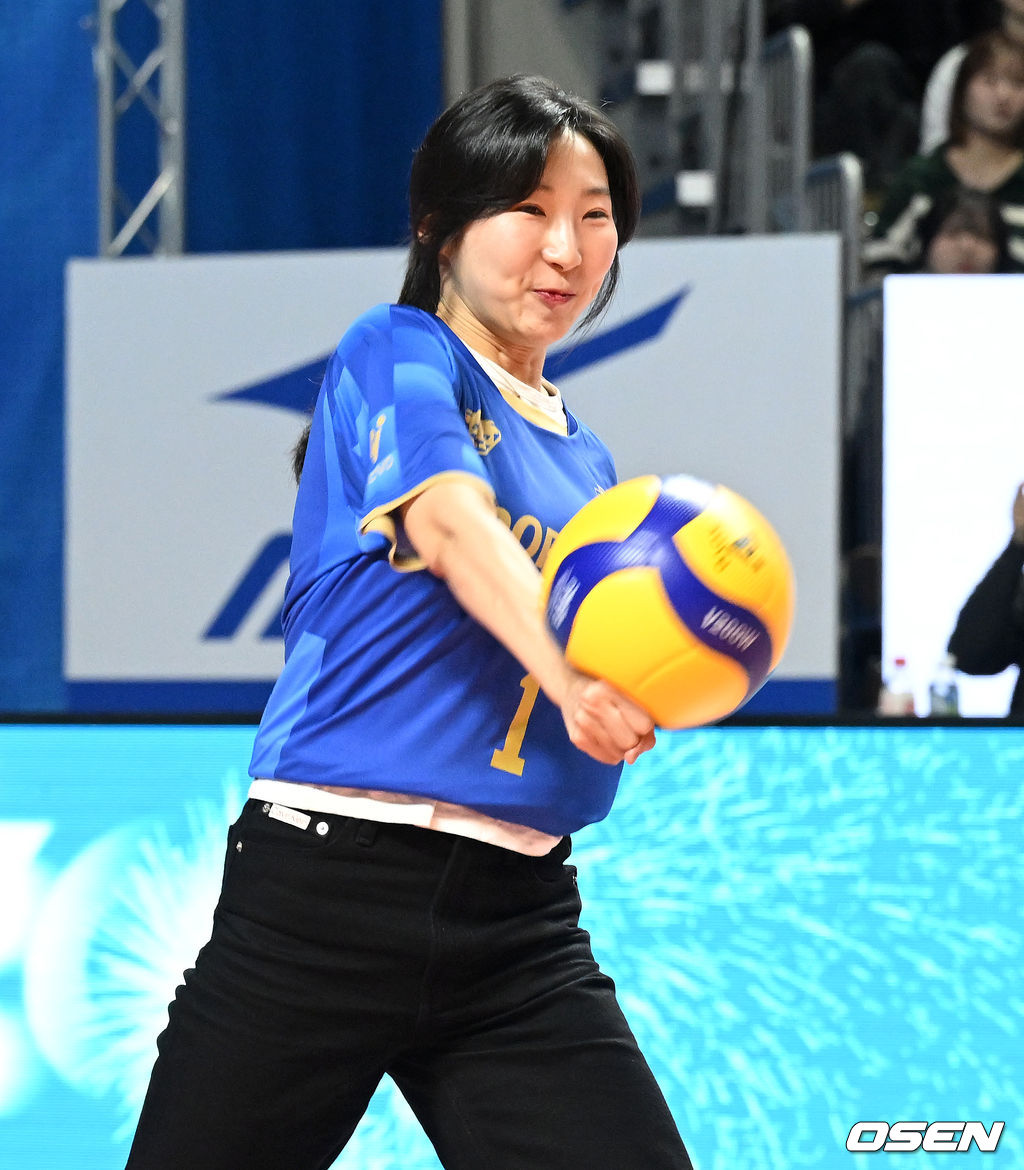 이소연 '정확한 타격'