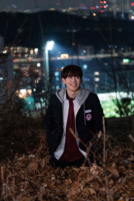 테이크원컴퍼니, KT스튜디오지니 제공