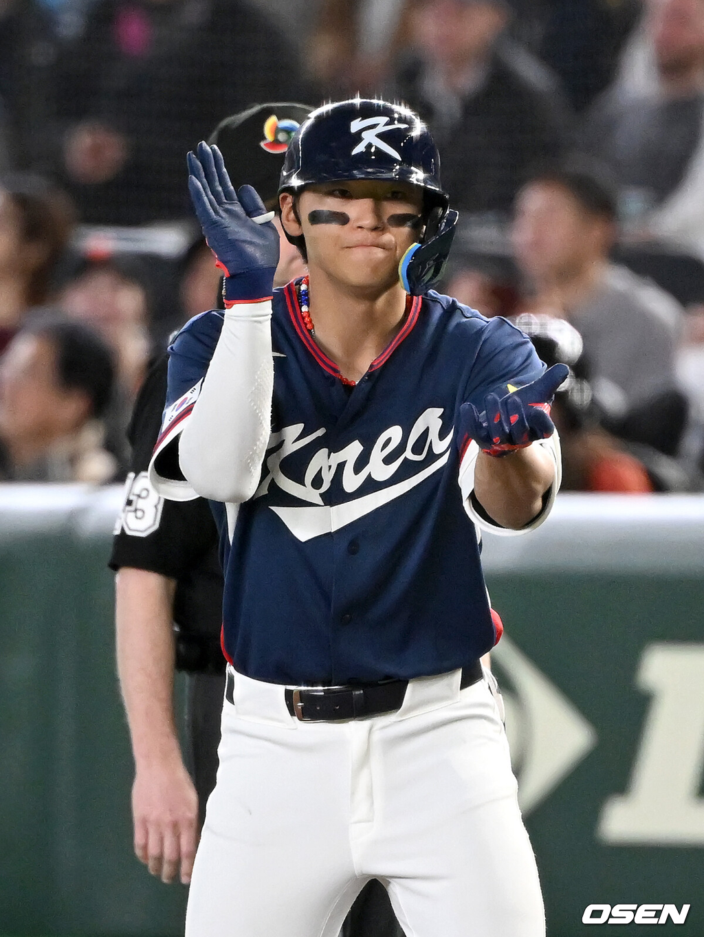 9일 일본 도쿄돔에서 월드베이스볼클래식(WBC) 조별리그 C조 한국과 호주의 경기가 열렸다.C조는 일본이 3승으로 조 1위를 확정, 8강에 진출했다. 호주가 2승 1패, 대만이 2승 2패, 한국이 1승 2패, 체코는 3패다.한국 WBC 대표팀이 8강에 진출하려면 호주에 2점 이하로 실점하면서 5점 차 이상으로 승리해야만 한다.6회초 1사 3루에서 한국 김도영이 우전 적시타를 치고 환호하고 있다. 2026.03.09 /spjj@osen.co.kr