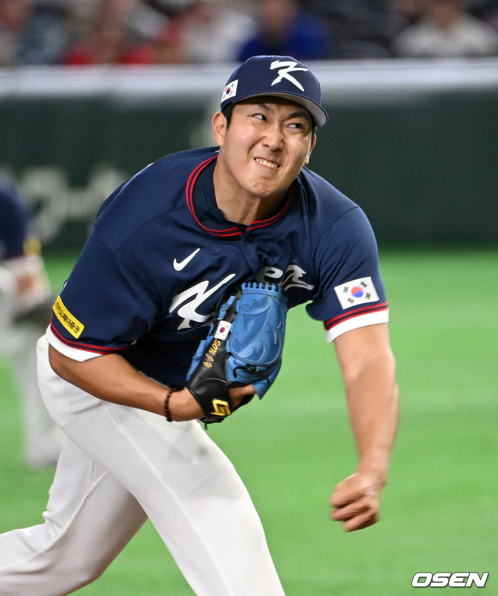 9일 일본 도쿄돔에서 월드베이스볼클래식(WBC) 조별리그 C조 한국과 호주의 경기가 열렸다.C조는 일본이 3승으로 조 1위를 확정, 8강에 진출했다. 호주가 2승 1패, 대만이 2승 2패, 한국이 1승 2패, 체코는 3패다.한국 WBC 대표팀이 8강에 진출하려면 호주에 2점 이하로 실점하면서 5점 차 이상으로 승리해야만 한다.1회말 무사에서 한국 선발투수 손주영이 역투하고 있다. 2026.03.09 /spjj@osen.co.kr