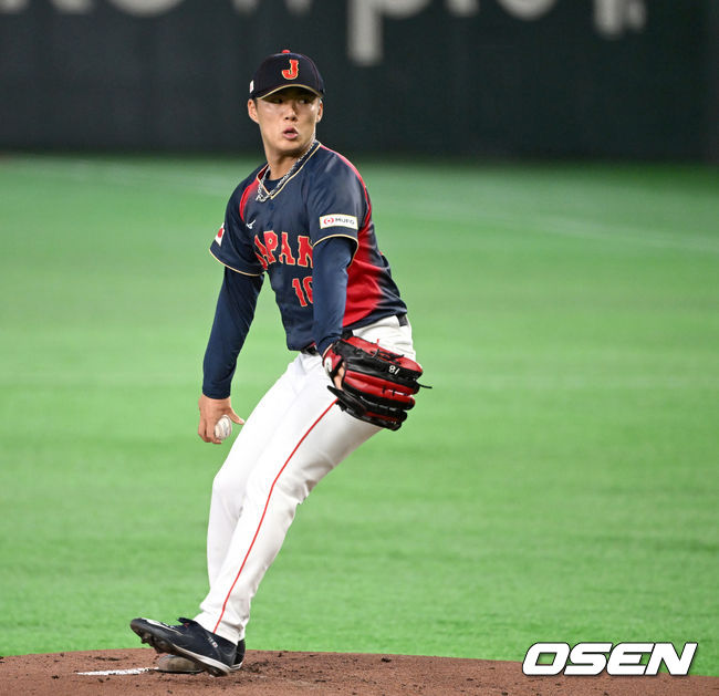 일본 투수 야마모토 요시노부. / OSEN DB