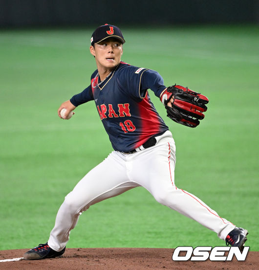 일본 투수 야마모토 요시노부. / OSEN DB