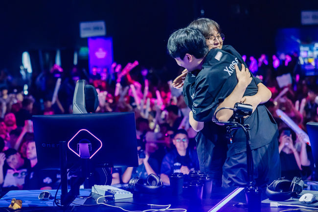 라이엇게임즈 플리커.