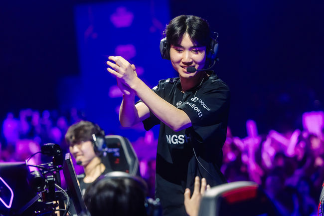 라이엇게임즈 플리커.