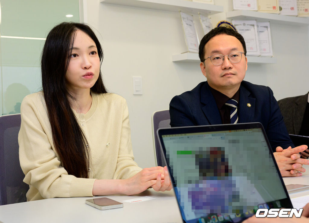 서민재(개명 후 서은우), 백서준 변호사(오엔법률사무소). 2026.03.18 /jpnews@osen.co.kr