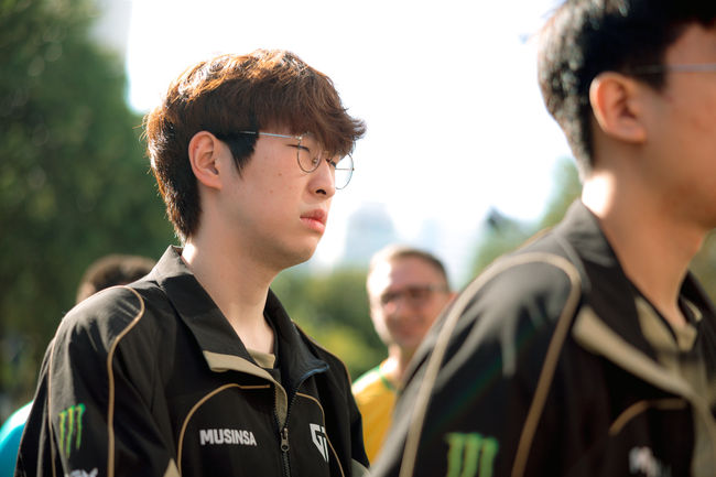 라이엇게임즈 플리커.