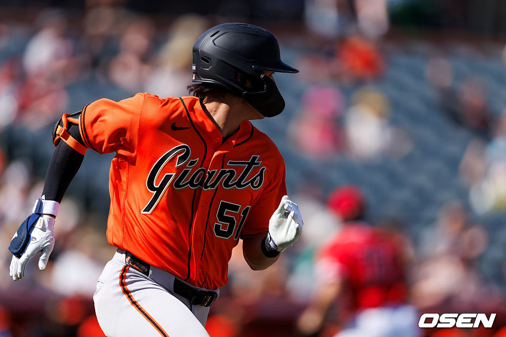 [사진] 메이저리그 3년 차 시즌을 맞이하는 샌프란시스코 자이언츠의 이정후가 22타수 10안타(1홈런) 4타점 4득점 타율 0.455, OPS 1.227의 기록으로 시범경기를 마무리했다. ⓒGettyimages(무단전재 및 재배포 금지)