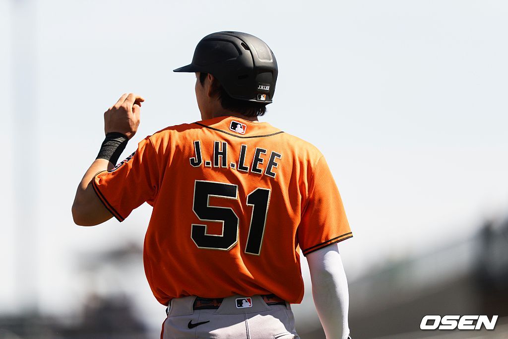 [사진] 메이저리그 3년 차 시즌을 맞이하는 샌프란시스코 자이언츠의 이정후가 22타수 10안타(1홈런) 4타점 4득점 타율 0.455, OPS 1.227의 기록으로 시범경기를 마무리했다. ⓒGettyimages(무단전재 및 재배포 금지)