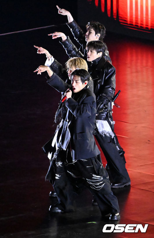 [OSEN=박준형 기자] 21일 오후 서울시 종로구 광화문 광장에서 'BTS&nbsp;컴백 라이브: 아리랑'(BTS&nbsp;THE&nbsp;COMEBACK&nbsp;LIVE&nbsp;|&nbsp;ARIRANG) 공연이 열렸다.