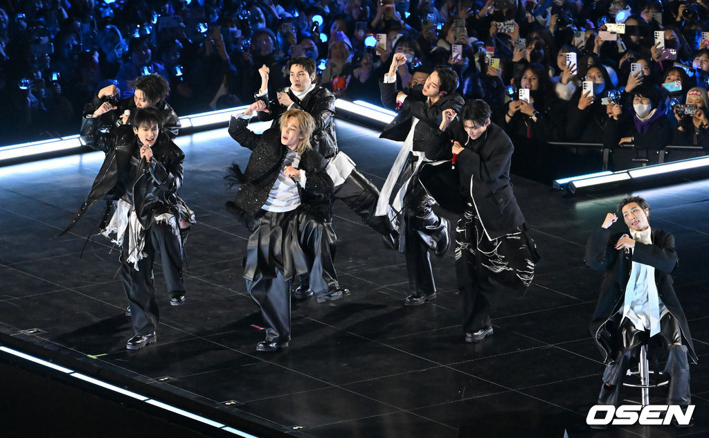 3년 9개월 만의 완전체 무대 (사진=민경훈 기자)