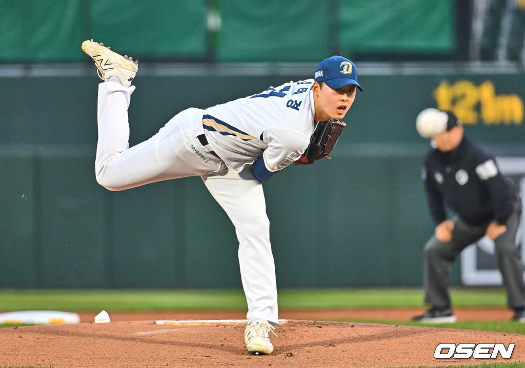 11일 부산 사직야구장에서 2025 신한 SOL 뱅크 KBO 리그 롯데 자이언츠와 NC 다이노스의 경기가 열린다. 주말 3연전 동안 NC 다이노스가 창원NC파크 대신 사직야구장을 홈구장으로 사용한다. 홈팀 NC는 김태경, 방문팀 롯데는 박세웅이 선발 출전 했다.NC 다이노스 선발 투수 김태경이 역투하고 있다. 2025.04.11 / foto0307@osen.co.kr