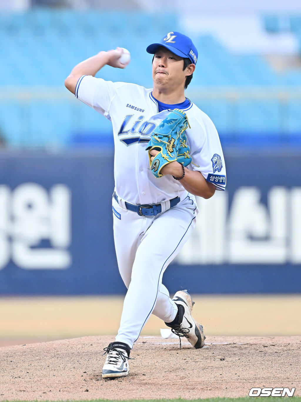 23일 대구삼성라이온즈파크에서 2026 신한 SOL KBO 리그 시범경기 삼성 라이온즈와 KIA 타이거즈의 경기가 열렸다. 홈팀 삼성은 양창섭이, 방문팀 KIA는 양현종이 선발 출전했다. 삼성 라이온즈 선발 투수 양창섭이 역투하고 있다. 2026.03.23 / foto0307@osen.co.kr