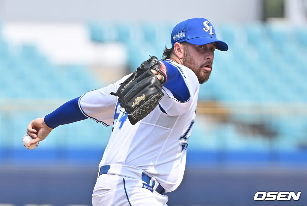 24일 대구삼성라이온즈파크에서 2026 신한 SOL KBO 리그 시범경기 삼성 라이온즈와 KIA 타이거즈의 경기가 열렸다. 홈팀 삼성은 오러클린이, 방문팀 KIA는 아담 올러가 선발 출전했다. 삼성 라이온즈 선발 투수 오러클린이 역투하고 있다. 2026.03.24 / foto0307@osen.co.kr