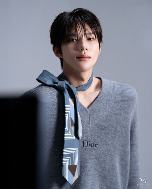 어썸이엔티 제공