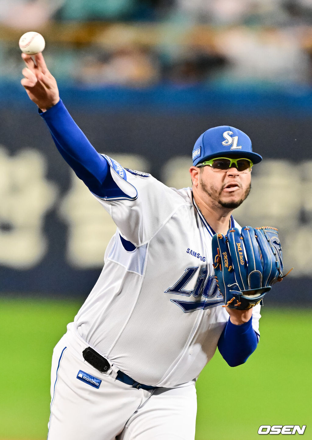 14일 대구 삼성라이온즈파크에서 ‘2025 신한 SOL뱅크 KBO리그’ 준플레이오프(5전 3선승제) 4차전 삼성 라이온즈와 SSG 랜더스의 경기가 열렸다.삼성은 아리엘 후라도, SSG는 김광현을 선발로 내세웠다.1회초 삼성 선발투수 후라도가 역투하고 있다. 2025.10.14 / soul1014@osen.co.kr