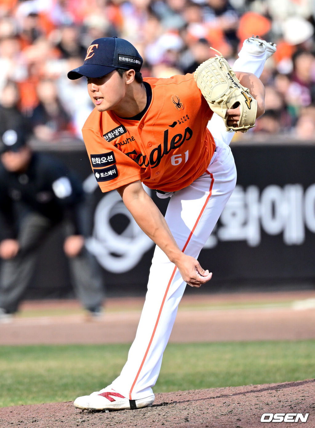 29일 대전 한화생명볼파크에서 ‘2026 신한 SOL KBO리그’ 한화 이글스와 키움 히어로즈의 경기가 열렸다.홈팀 한화는 왕옌청, 방문팀 키움은 하영민을 선발로 내세웠다. 8회초 한화 투수 정우주가 힘차게 공을 뿌리고 있다. 2025.03.29 / dreamer@osen.co.kr
