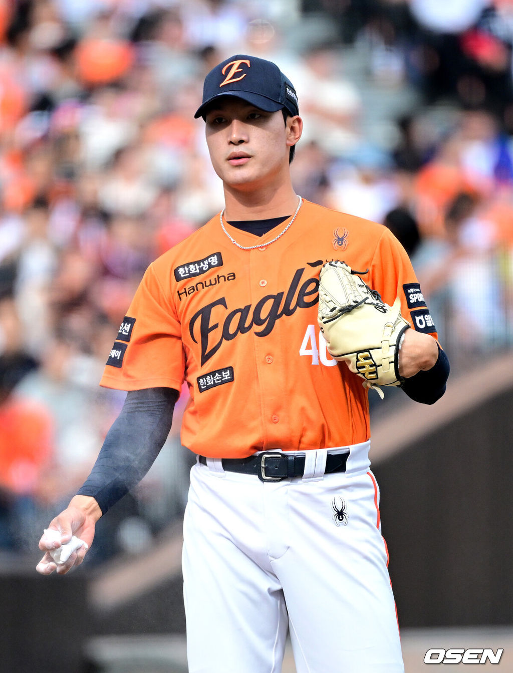 29일 대전 한화생명볼파크에서 ‘2026 신한 SOL KBO리그’ 한화 이글스와 키움 히어로즈의 경기가 열렸다.홈팀 한화는 왕옌청, 방문팀 키움은 하영민을 선발로 내세웠다. 6회초 1사 만루 상황 마운드에 오른 한화 투수 김도빈이 투구를 준비하고 있다. 2025.03.29 / dreamer@osen.co.kr