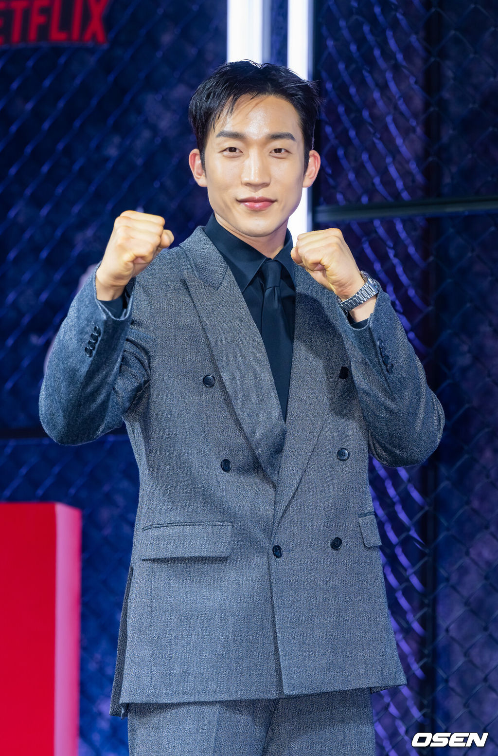 31일 오후 서울 중구 앰버서더 서울 풀만 호텔에서 넷플릭스 시리즈 '사냥개들' 시즌2(감독 김주환) 제작발표회가 진행됐다. 3년 만에 돌아온 ‘사냥개들’ 시즌2는 우도환과 이상이가 글로벌 불법 복싱 리그에 맞서고 정지훈이 강렬한 빌런으로 합류해 더 커진 스케일과 진화한 액션으로 통쾌한 카타르시스를 선사하는 이야기다.배우 이상이가 포즈를 취하고 있다. 2026.03.31 / soul1014@osen.co.kr