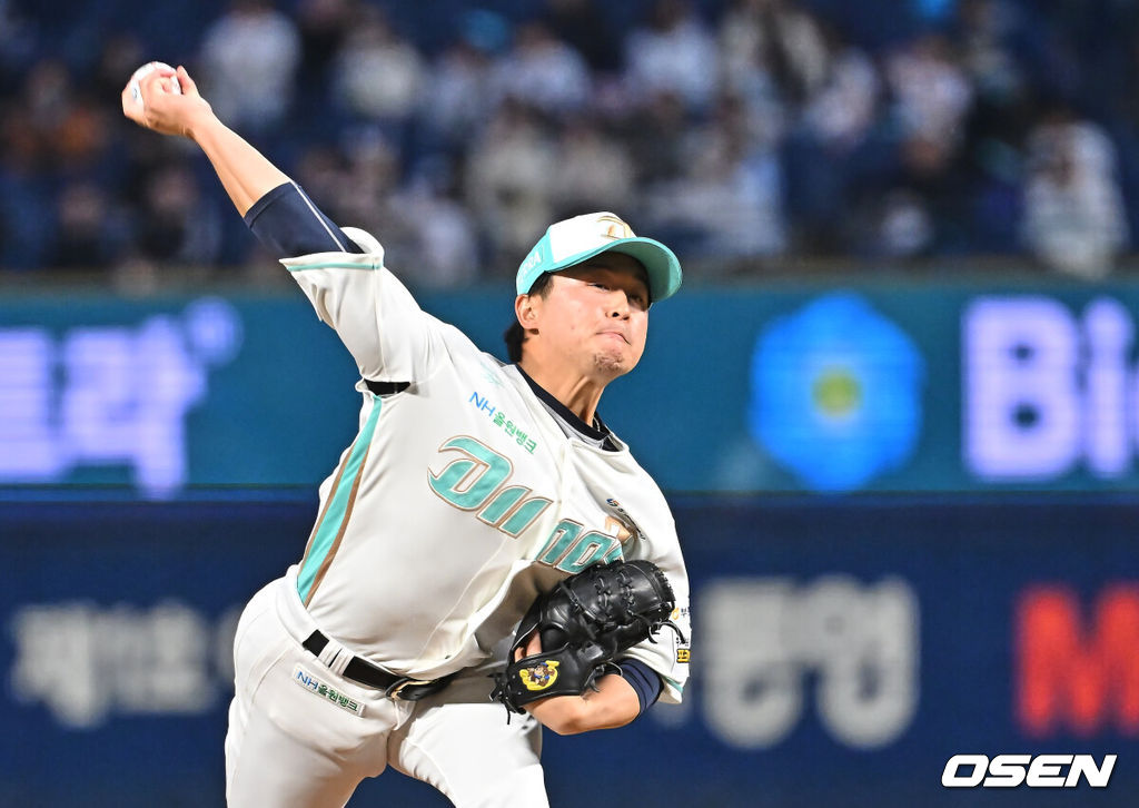 31일 창원NC파크에서 2026 신한 SOL KBO 리그 NC 다이노스와 롯데 자이언츠의 경기가 열렸다. 홈팀 NC는 토다가, 방문팀 롯데는 박세웅이 선발 출전했다. NC 다이노스 선발투수 토다가 역투하고 있다. 2026.03.31 / foto0307@osen.co.kr