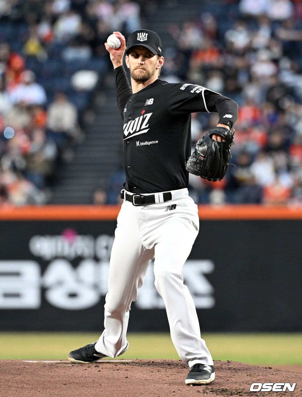 31일 대전 한화생명볼파크에서 2026 신한 SOL KBO리그 한화 이글스와 KT 위즈의 경기가 열렸다.이날 한화는 오웬 화이트, KT는 케일럽 보쉴리를 선발로 내세웠다.1회말 무사에서 KT 선발투수 보쉴리가 역투하고 있다. 2026.03.31 /sunday@osen.co.kr