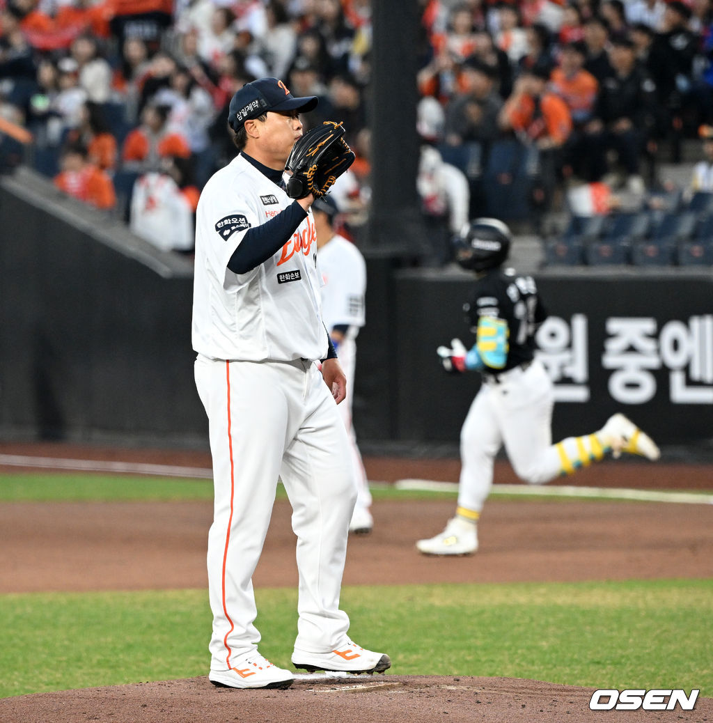 완벽 피칭으로 출발 했지만 대표팀 후배 안현민에게 일격 당한 류현진