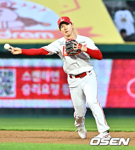 SSG 랜더스 박성한. /OSEN DB