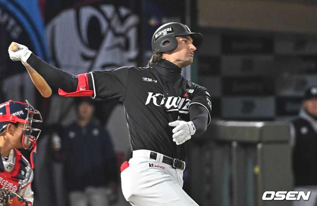 KT 위즈 힐리어드 / foto0307@osen.co.kr