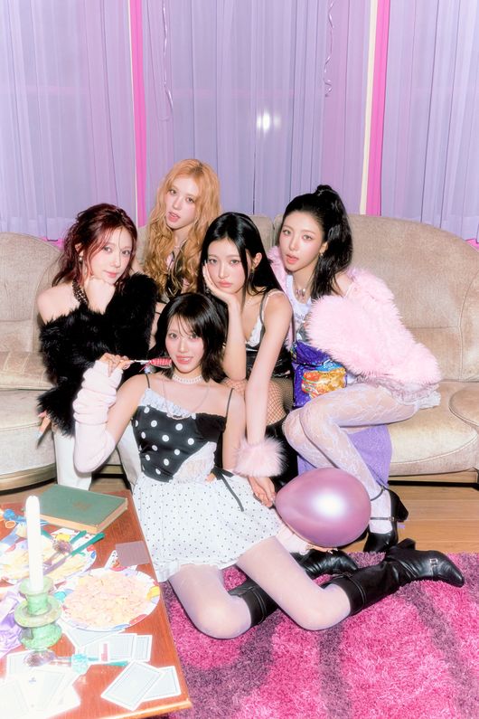 키움은 12일 오후 2시 서울 고척스카이돔에서 열리는 롯데 자이언츠와 홈경기에 걸그룹 ‘오드유스’의 써머와 마이카를 각각 시구자와 시타자로 선정했다고 밝혔다. / 키움 히어로즈