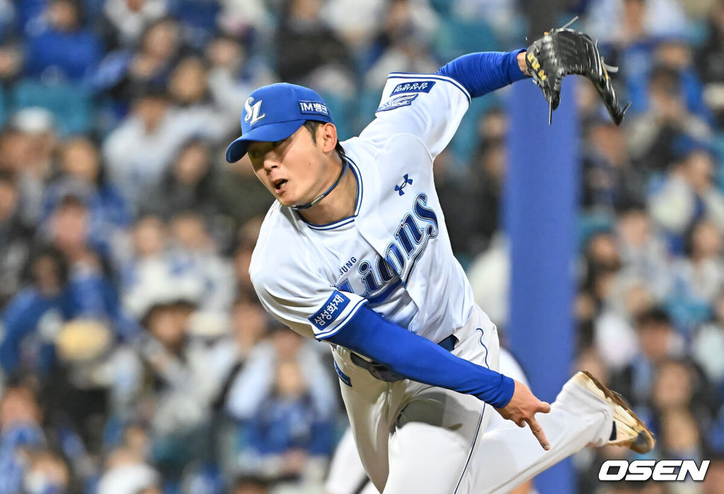 10일 대구삼성라이온즈파크에서 2026 신한 SOL KBO 리그 삼성 라이온즈와 NC 다이노스의 경기가 열렸다. 홈팀 삼성은 후라도가, 방문팀 NC는 구창모가 선발 출전했다. 삼성 라이온즈 미야지가 역투하고 있다. 2026.04.10 / foto0307@osen.co.kr