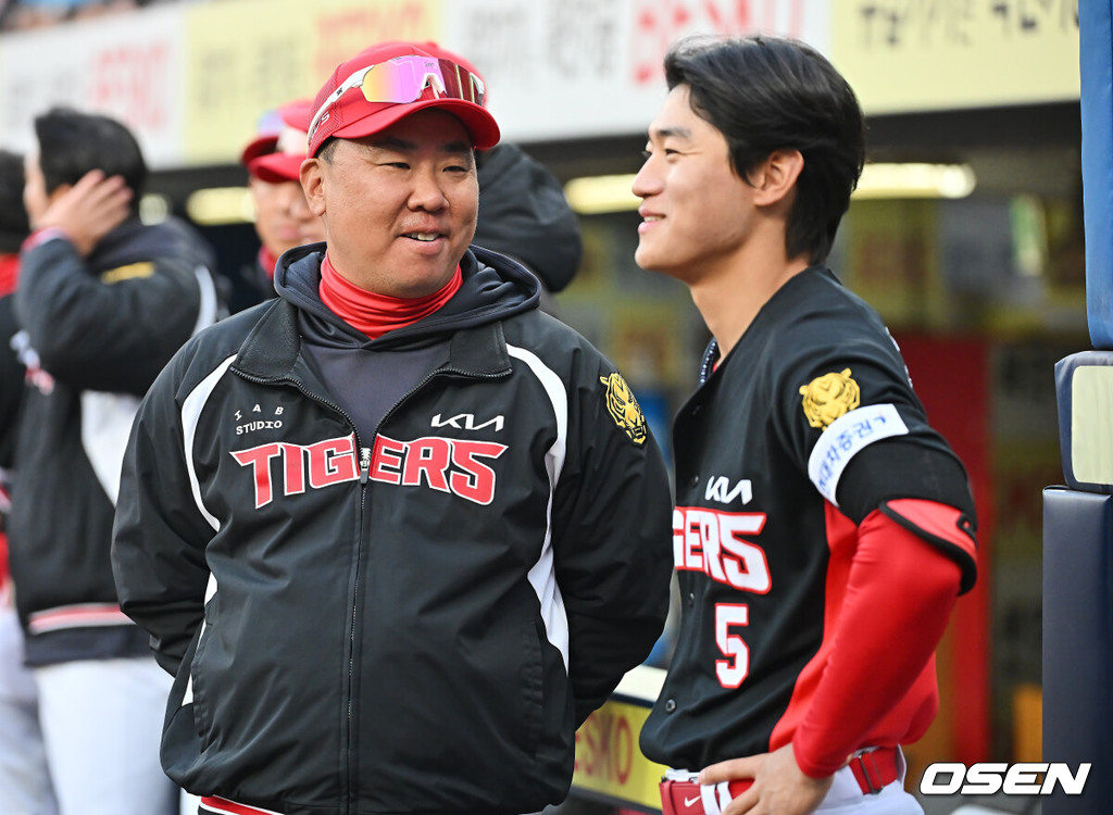 KIA 이범호 감독과 김도영./OSEN DB