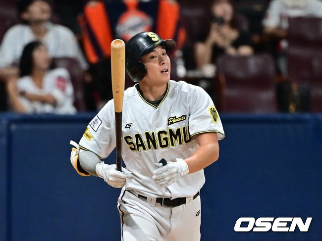 [OSEN=박준형 기자] 상무 정은원 2025.10.01 / soul1014@osen.co.kr